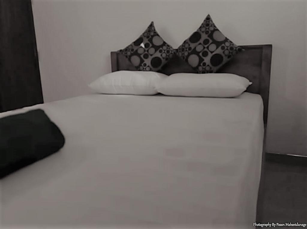 Apartamento Sana Guest Weligama Exterior foto