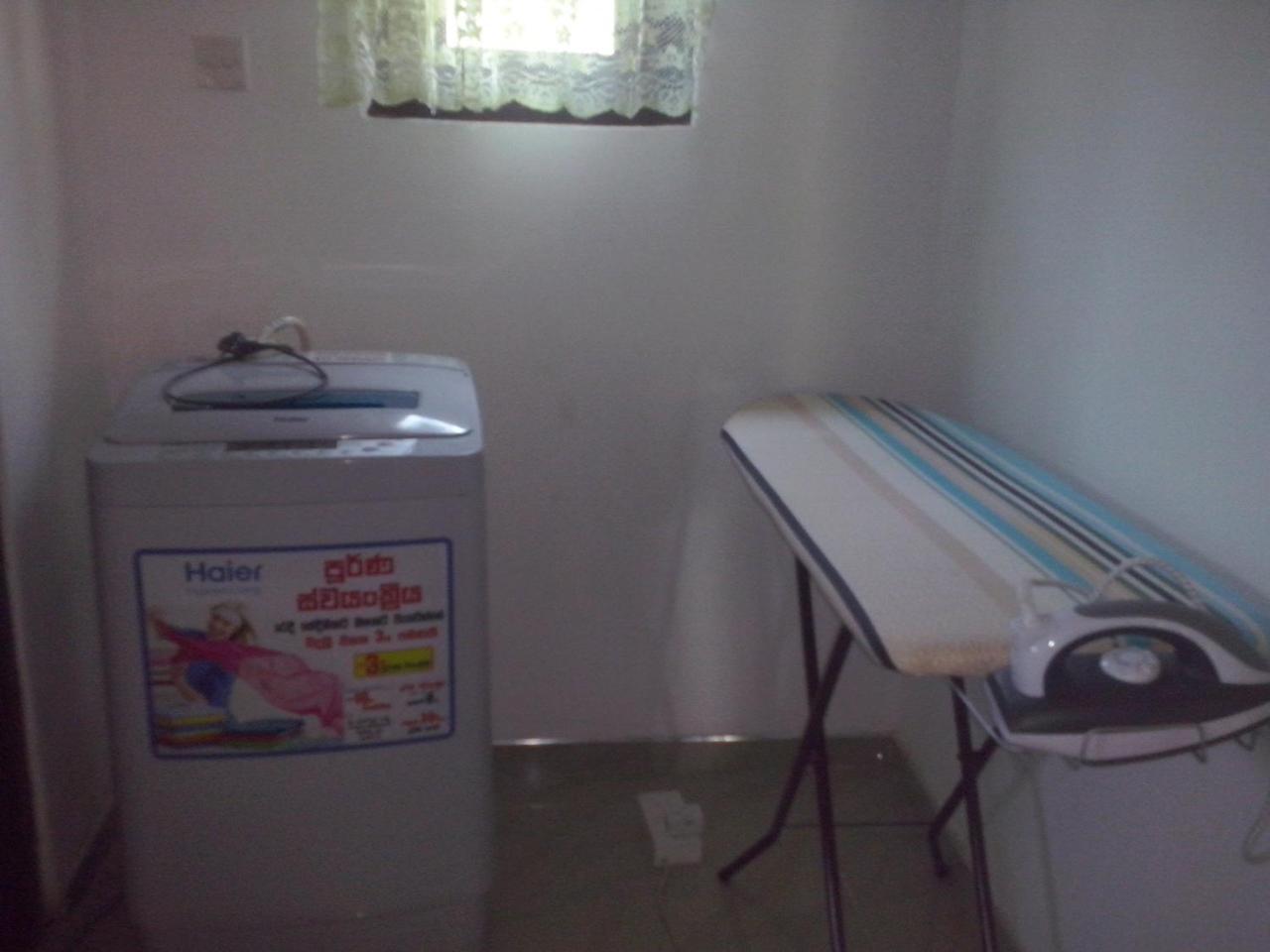 Apartamento Sana Guest Weligama Exterior foto